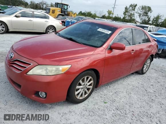 2010 Toyota Camry XLE с VIN 4T1BF3EK9AU522201, выставлен на аукционе Copart как лот 82005335 с пробегом 105 488 миль миль и Списание • Salvage title. История ставок и продаж доступна на DreamBid. Изображение 1.