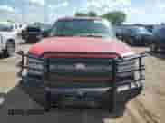 2003 Chevrolet Silverado 2500HD LT z VIN 1GCHK29163E311203, wystawiony jako Copart lot #69152065 z przebiegiem 211 065 mil mil oraz Szkoda całkowita • Salvage title. Historia ofert i sprzedaży dostępna na DreamBid. Obrazek 5.