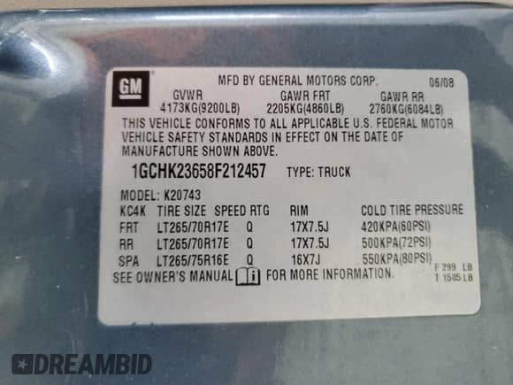 2008 Chevrolet Silverado 2500HD 1LT z VIN 1GCHK23658F212457, wystawiony jako Copart lot #61361745 z przebiegiem 230 765 mil mil oraz Szkoda całkowita • Salvage title. Historia ofert i sprzedaży dostępna na DreamBid. Obrazek 13.