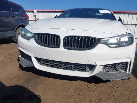 2019 BMW 4 Series 440i xDrive с VIN WBA4J7C59KBM75651, выставлен на аукционе IAAI как лот 43303945 с пробегом 131 941 миль миль и . История ставок и продаж доступна на DreamBid. Изображение 19.