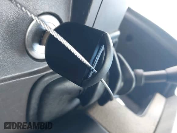 2010 Ford F-150 XL с VIN 1FTEW1C88AKC00108, выставлен на аукционе IAAI как лот 43476966 с пробегом 188 481 миль миль и . История ставок и продаж доступна на DreamBid. Изображение 11.