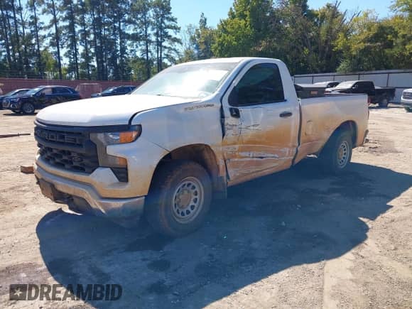 2023 Chevrolet Silverado 1500 Work Truck z VIN 3GCNDAEK9PG227171, wystawiony jako IAAI lot #43430500 z przebiegiem 82 620 mil mil oraz . Historia ofert i sprzedaży dostępna na DreamBid. Obrazek 2.