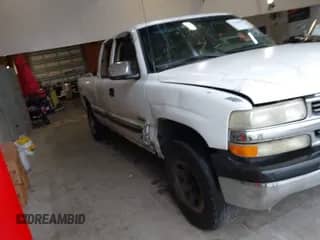 2000 Chevrolet Silverado 1500 LS with VIN 2GCEK19T0Y1307915, listed as a IAAI auction lot 41386810 with 358,928 mi miles and . Bid and sale history available at DreamBid. Image 1.