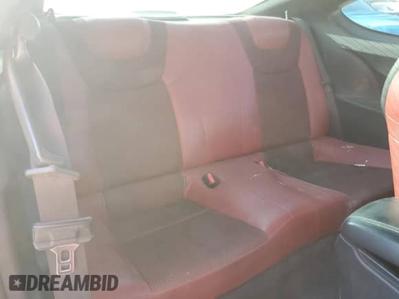 2013 Hyundai Genesis Coupe Track с VIN KMHHU6KJ6DU083931, выставлен на аукционе Copart как лот 47243305 с пробегом 191 183 миль миль и Списание • Salvage title. История ставок и продаж доступна на DreamBid. Изображение 10.