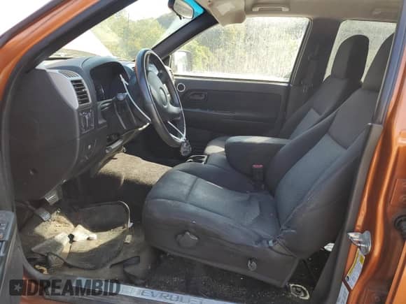 2007 Chevrolet Colorado 1LT z VIN 1GCCS13E278120236, wystawiony jako Copart lot #80133065 z przebiegiem 191 972 mil mil oraz Czysty tytuł • Clean title. Historia ofert i sprzedaży dostępna na DreamBid. Obrazek 7.