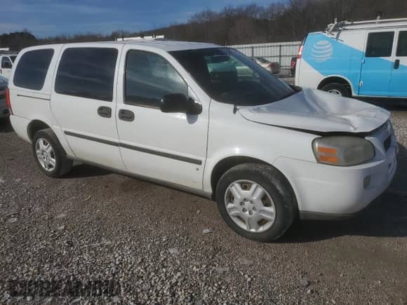 2006 Chevrolet Uplander with VIN 1GNDV13L16D174943, listed as a Copart auction lot 45292525 with 125,652 mi miles and Salvage title. Bid and sale history available at DreamBid. Image 4.