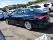 2020 Toyota Camry LE z VIN 4T1C11AK9LU874324, wystawiony jako Copart lot #80186235 z przebiegiem 154 948 mil mil oraz Nie do naprawy • Non repairable. Historia ofert i sprzedaży dostępna na DreamBid. Obrazek 2.
