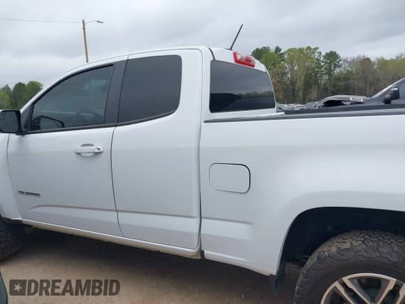 2019 Chevrolet Colorado 4WD Work Truck с VIN 1GCHTBEA9K1138964, выставлен на аукционе IAAI как лот 41899060 с пробегом 99 566 миль миль и . История ставок и продаж доступна на DreamBid. Изображение 14.