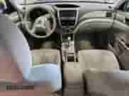 2010 Subaru Forester X z VIN JF2SH6BC2AH794161, wystawiony jako Copart lot #86333535 z przebiegiem 165 808 mil mil oraz Nie do naprawy • Non repairable. Historia ofert i sprzedaży dostępna na DreamBid. Obrazek 8.