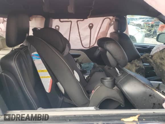 2017 Dodge Grand Caravan SXT with VIN 2C4RDGCG5HR696532, listed as a Copart auction lot 81471035 with 178,000 mi miles and Clean title. Bid and sale history available at DreamBid. Image 11.