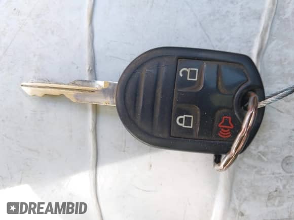 2014 Ford F-150 XLT с VIN 1FTFW1CTXEKD92100, выставлен на аукционе IAAI как лот 43315122 с пробегом 64 428 миль миль и . История ставок и продаж доступна на DreamBid. Изображение 11.