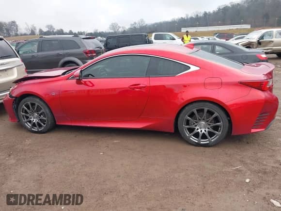 2015 Lexus RC 350 F Sport with VIN JTHSE5BC6F5005681, listed as a IAAI auction lot 41271084 with Not provided miles and . Bid and sale history available at DreamBid. Image 14.
