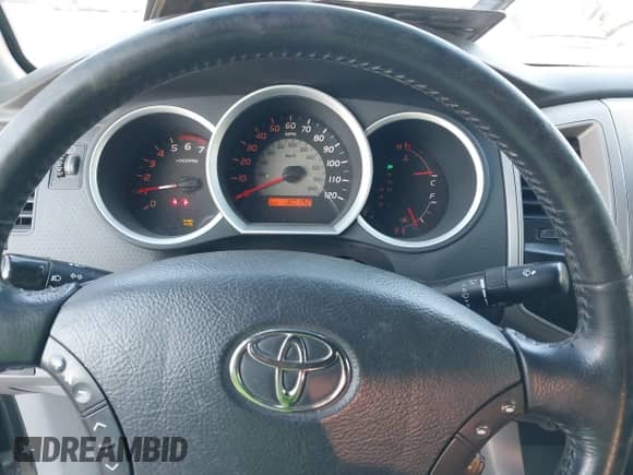 2010 Toyota Tacoma PreRunner with VIN 3TMJU4GN0AM092047, listed as a IAAI auction lot 42909450 with 180,192 mi miles and . Bid and sale history available at DreamBid. Image 7.