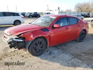 2012 Dodge Avenger R/T z VIN 1C3CDZBG3CN121908, wystawiony jako Copart lot #41361715 z przebiegiem 161 623 mil mil oraz Szkoda całkowita • Salvage title. Historia ofert i sprzedaży dostępna na DreamBid. Obrazek 1.