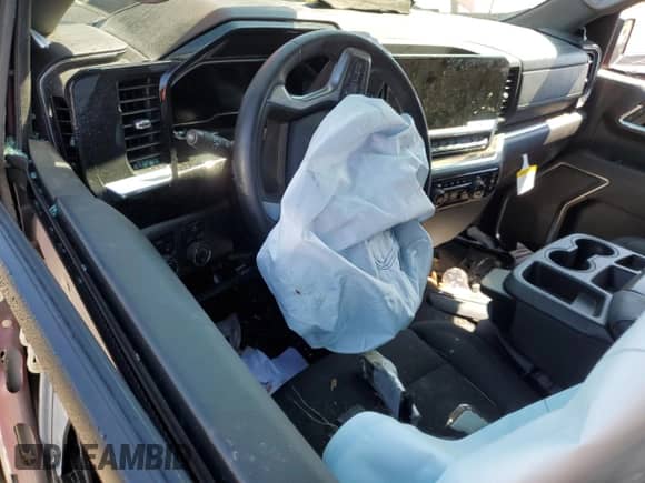 2024 Chevrolet Silverado 1500 LT with VIN 3GCUDDED5RG382267, listed as a Copart auction lot 65378295 with 6,892 mi miles and Non repairable. Bid and sale history available at DreamBid. Image 8.