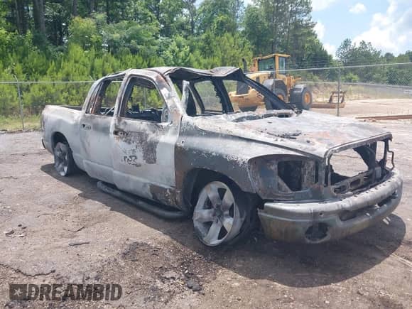 2007 Dodge 1500 SLT with VIN 1D7HU18287J592339, listed as a IAAI auction lot 42436254 with Not provided miles and . Bid and sale history available at DreamBid. Image 1.