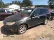 2013 Subaru Forester X Premium z VIN JF2SHADC9DH401440, wystawiony jako IAAI lot #43381836 z przebiegiem 178 590 mil mil oraz . Historia ofert i sprzedaży dostępna na DreamBid. Obrazek 2.