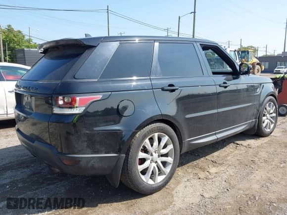 2016 Land Rover Range Rover Sport Dynamic z VIN SALWR2EF2GA108321, wystawiony jako IAAI lot #43157205 z przebiegiem 105 992 mil mil oraz . Historia ofert i sprzedaży dostępna na DreamBid. Obrazek 4.