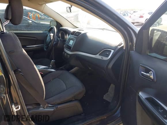 2012 Dodge Journey American Value z VIN 3C4PDCAB6CT389481, wystawiony jako IAAI lot #43359773 z przebiegiem 164 652 mil mil oraz . Historia ofert i sprzedaży dostępna na DreamBid. Obrazek 5.