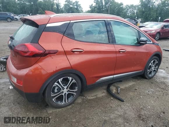 2021 Chevrolet Bolt EV Premier с VIN 1G1FZ6S06M4104936, выставлен на аукционе Copart как лот 64742125 с пробегом 15 320 миль миль и Списание • Salvage title. История ставок и продаж доступна на DreamBid. Изображение 3.