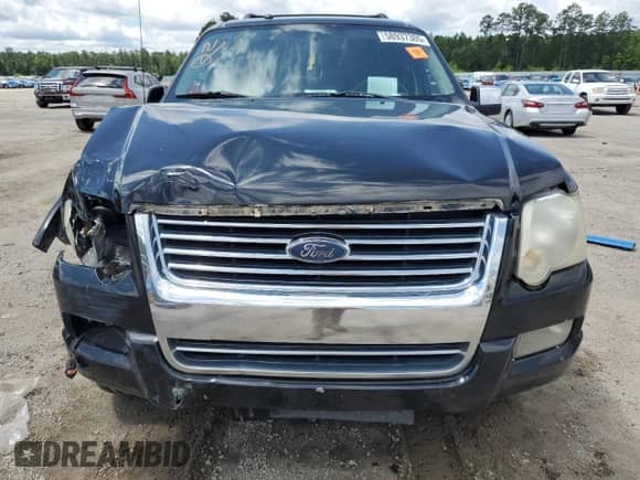 2006 Ford Explorer Limited with VIN 1FMEU65886UB32903, listed as a Copart auction lot 58937305 with Not provided miles and Salvage title. Bid and sale history available at DreamBid. Image 5.