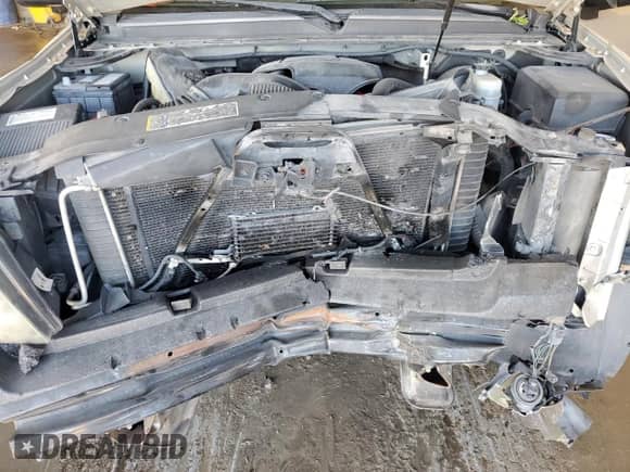 2009 Chevrolet Tahoe LTZ с VIN 1GNFC33089R177538, выставлен на аукционе Copart как лот 80501405 с пробегом 244 416 миль миль и Списание • Salvage title. История ставок и продаж доступна на DreamBid. Изображение 12.