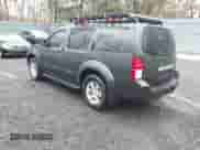 2012 Nissan Pathfinder SV z VIN 5N1AR1NBXCC611355, wystawiony jako IAAI lot #41517590 z przebiegiem 128 870 mil mil oraz . Historia ofert i sprzedaży dostępna na DreamBid. Obrazek 3.