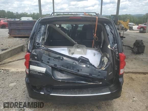 2020 Dodge Grand Caravan SXT with VIN 2C4RDGCG4LR174385, listed as a Copart auction lot 58654945 with 140,242 mi miles and Salvage title. Bid and sale history available at DreamBid. Image 6.