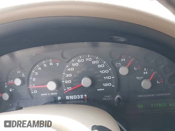 2004 Ford Explorer Eddie Bauer with VIN 1FMZU74W14UB94731, listed as a IAAI auction lot 42165210 with 217,033 mi miles and . Bid and sale history available at DreamBid. Image 7.