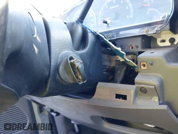 2003 Ford F-150 XL with VIN 1FTRX17253NA52697, listed as a IAAI auction lot 43562460 with 160,805 mi miles and . Bid and sale history available at DreamBid. Image 11.