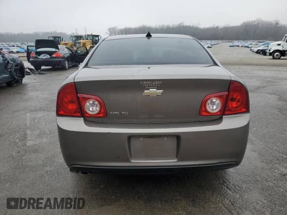 2012 Chevrolet Malibu 1FL с VIN 1G1ZA5EUXCF236209, выставлен на аукционе Copart как лот 43592475 с пробегом 136 842 миль миль и Списание • Salvage title. История ставок и продаж доступна на DreamBid. Изображение 6.