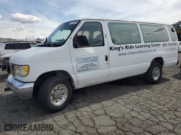 1996 Ford Econoline Cargo with VIN 1FBJS31G0THA71513, listed as a Copart auction lot 51131645 with 114,078 mi miles and Clean title. Bid and sale history available at DreamBid. Image 1.