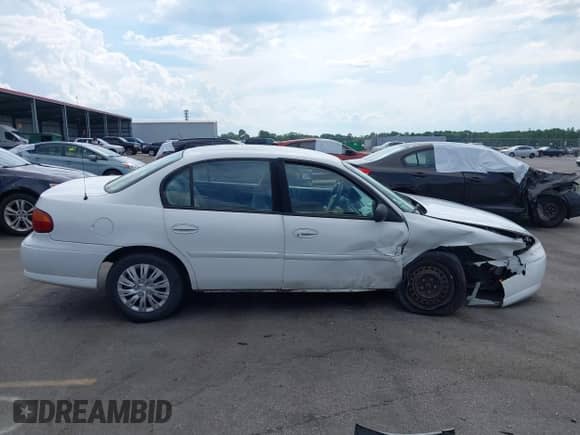 2003 Chevrolet Malibu с VIN 1G1ND52J23M666361, выставлен на аукционе IAAI как лот 42668258 с пробегом 254 221 миль миль и . История ставок и продаж доступна на DreamBid. Изображение 14.