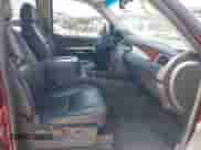 2009 Chevrolet Tahoe with VIN 1GNFK135X9R153552, listed as a IAAI auction lot 41930886 with 193,739 mi miles and . Bid and sale history available at DreamBid. Image 5.