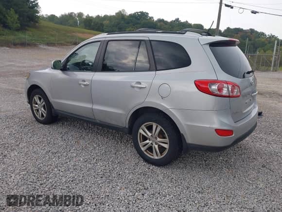 2010 Hyundai Santa Fe SE with VIN 5NMSHDAG0AH346149, listed as a IAAI auction lot 43249716 with 167,079 mi miles and . Bid and sale history available at DreamBid. Image 3.