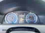 2017 Toyota Camry XLE z VIN 4T1BF1FK6HU769821, wystawiony jako Copart lot #69272995 z przebiegiem 121 113 mil mil oraz Czysty tytuł • Clean title. Historia ofert i sprzedaży dostępna na DreamBid. Obrazek 9.