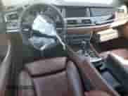 2013 BMW 5 Series 535i Gran Turismo xDrive с VIN WBASP2C55DC339765, выставлен на аукционе Copart как лот 45180735 с пробегом 64 196 миль миль и Списание • Salvage title. История ставок и продаж доступна на DreamBid. Изображение 8.