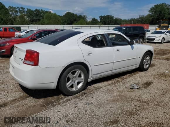 2010 Dodge Charger SXT z VIN 2B3CA3CV1AH257542, wystawiony jako Copart lot #71813644 z przebiegiem 164 672 mil mil oraz Szkoda całkowita • Salvage title. Historia ofert i sprzedaży dostępna na DreamBid. Obrazek 3.