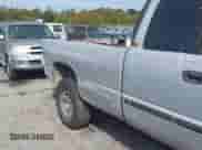2000 Dodge 1500 с VIN 1B7HF13Z0YJ113406, выставлен на аукционе IAAI как лот 43446230 с пробегом 228 693 миль миль и . История ставок и продаж доступна на DreamBid. Изображение 6.