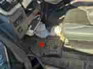 2022 Ford F-150 XL z VIN 1FTFX1E56NKE10474, wystawiony jako IAAI lot #43610339 z przebiegiem 42 801 mil mil oraz . Historia ofert i sprzedaży dostępna na DreamBid. Obrazek 21.