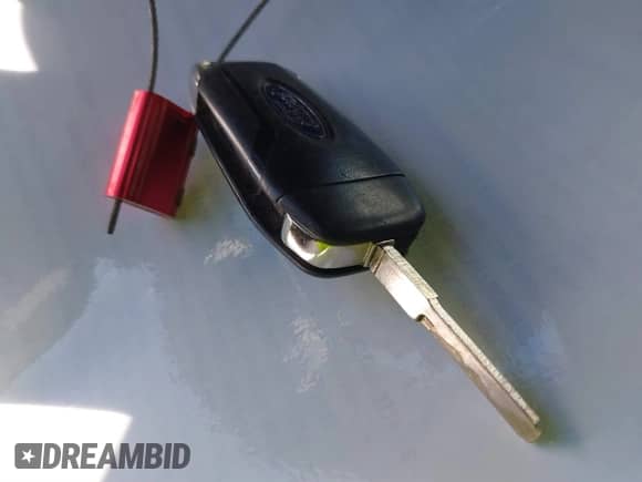 2016 Ford F-150 XL z VIN 1FTEX1C84GKF72048, wystawiony jako IAAI lot #41732580 z przebiegiem 146 885 mil mil oraz . Historia ofert i sprzedaży dostępna na DreamBid. Obrazek 11.