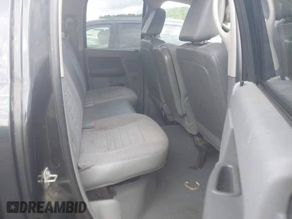 2008 Dodge 1500 ST z VIN 1D7HA18K48J206090, wystawiony jako IAAI lot #42939566 z przebiegiem 178 674 mil mil oraz . Historia ofert i sprzedaży dostępna na DreamBid. Obrazek 8.