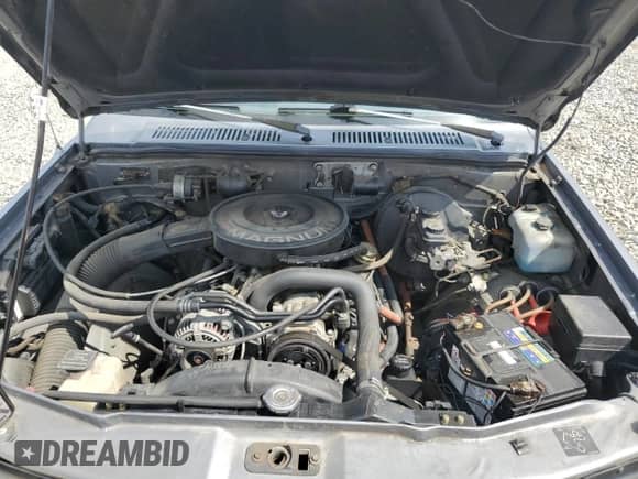 1993 Dodge Dakota z VIN 1B7GG23YXPS240792, wystawiony jako Copart lot #54324035 z przebiegiem 137 028 mil mil oraz Szkoda całkowita • Salvage title. Historia ofert i sprzedaży dostępna na DreamBid. Obrazek 11.