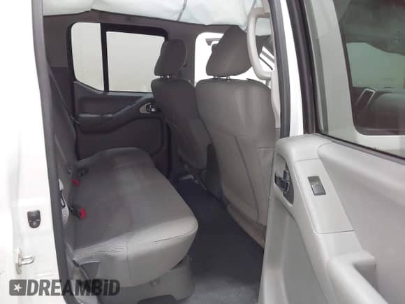 2019 Nissan Frontier SV z VIN 1N6AD0EV5KN773448, wystawiony jako IAAI lot #41611922 z przebiegiem 77 010 mil mil oraz . Historia ofert i sprzedaży dostępna na DreamBid. Obrazek 8.