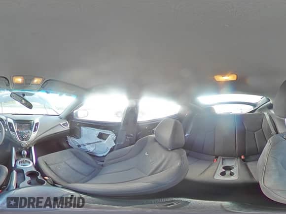 2015 Hyundai Veloster z VIN KMHTC6AD0FU237545, wystawiony jako Copart lot #69858765 z przebiegiem 182 058 mil mil oraz Szkoda całkowita • Salvage title. Historia ofert i sprzedaży dostępna na DreamBid. Obrazek 16.