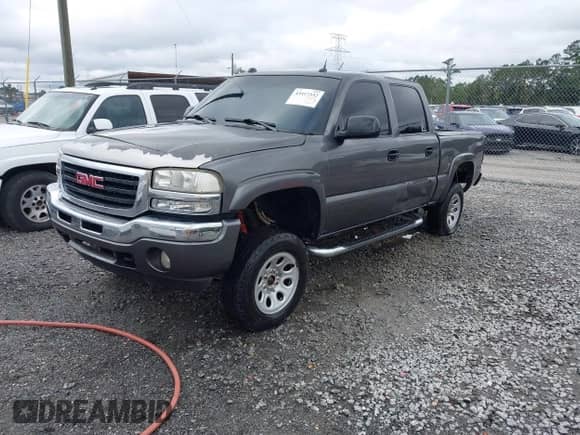 2005 GMC Sierra 1500 SLE с VIN 2GTEK13T851393981, выставлен на аукционе IAAI как лот 43417332 с пробегом 257 564 миль миль и . История ставок и продаж доступна на DreamBid. Изображение 20.