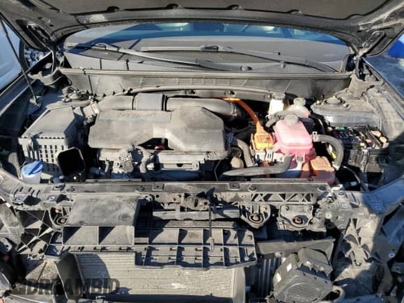 2022 Hyundai Tucson Luxury with VIN KM8JCCA10NU056603, listed as a Copart auction lot 83811325 with 97,512 mi miles and Salvage title. Bid and sale history available at DreamBid. Image 12.