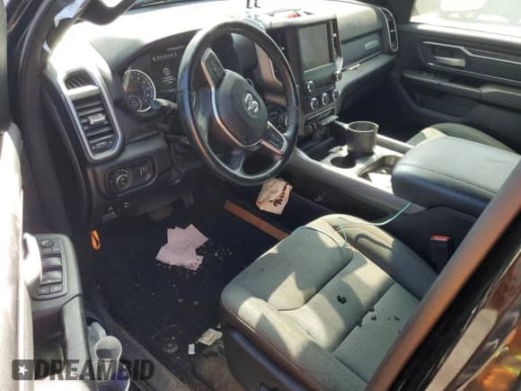 2021 Ram 1500 Big Horn z VIN 1C6SRFFT6MN808596, wystawiony jako Copart lot #54926475 z przebiegiem 29 762 mil mil oraz Szkoda całkowita • Salvage title. Historia ofert i sprzedaży dostępna na DreamBid. Obrazek 8.