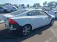 2012 Volvo S60 T5 с VIN YV1622FSXC2081732, выставлен на аукционе IAAI как лот 43127850 с пробегом 152 186 миль миль и . История ставок и продаж доступна на DreamBid. Изображение 4.