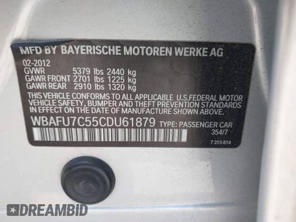 2012 BMW 5 Series 535i xDrive с VIN WBAFU7C55CDU61879, выставлен на аукционе IAAI как лот 42803777 с пробегом 196 729 миль миль и . История ставок и продаж доступна на DreamBid. Изображение 9.